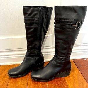 La Canadienne Leather boots size 10